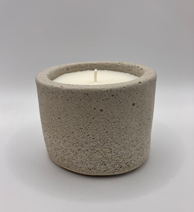 Tumbler Pot 5 Ounce Natural Soy Candle - Bone