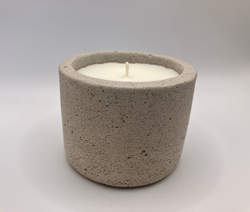 Tumbler Pot 5 Ounce Natural Soy Candle - Bone