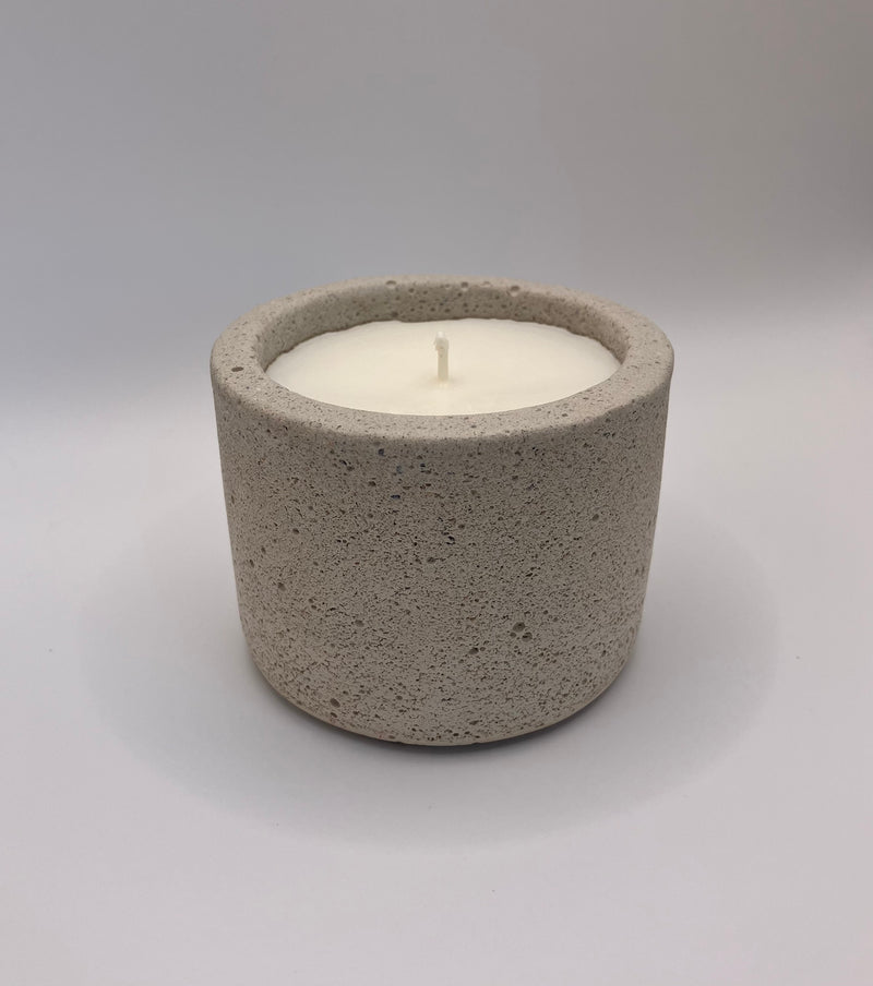 Tumbler Pot 5 Ounce Natural Soy Candle - Bone