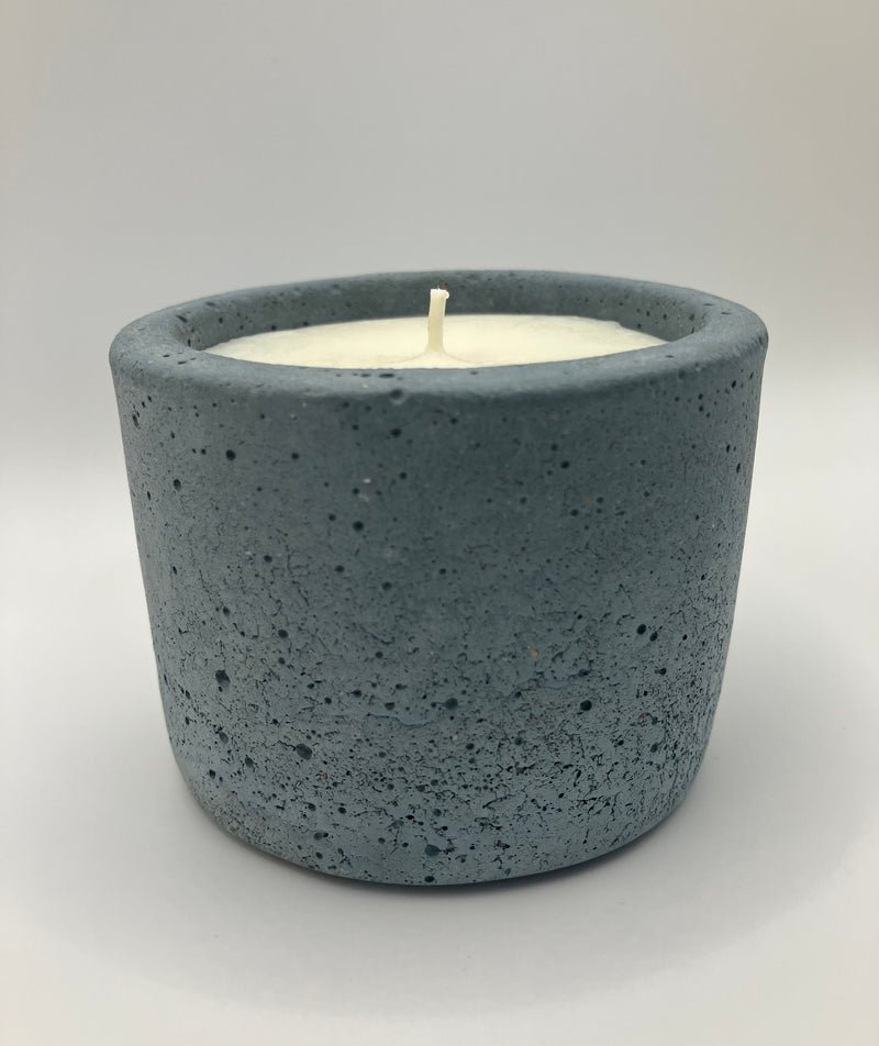 Tumbler Pot 5 Ounce Natural Soy Candle - Fog Blue