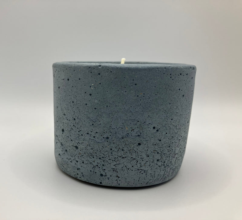 Tumbler Pot 5 Ounce Natural Soy Candle - Fog Blue