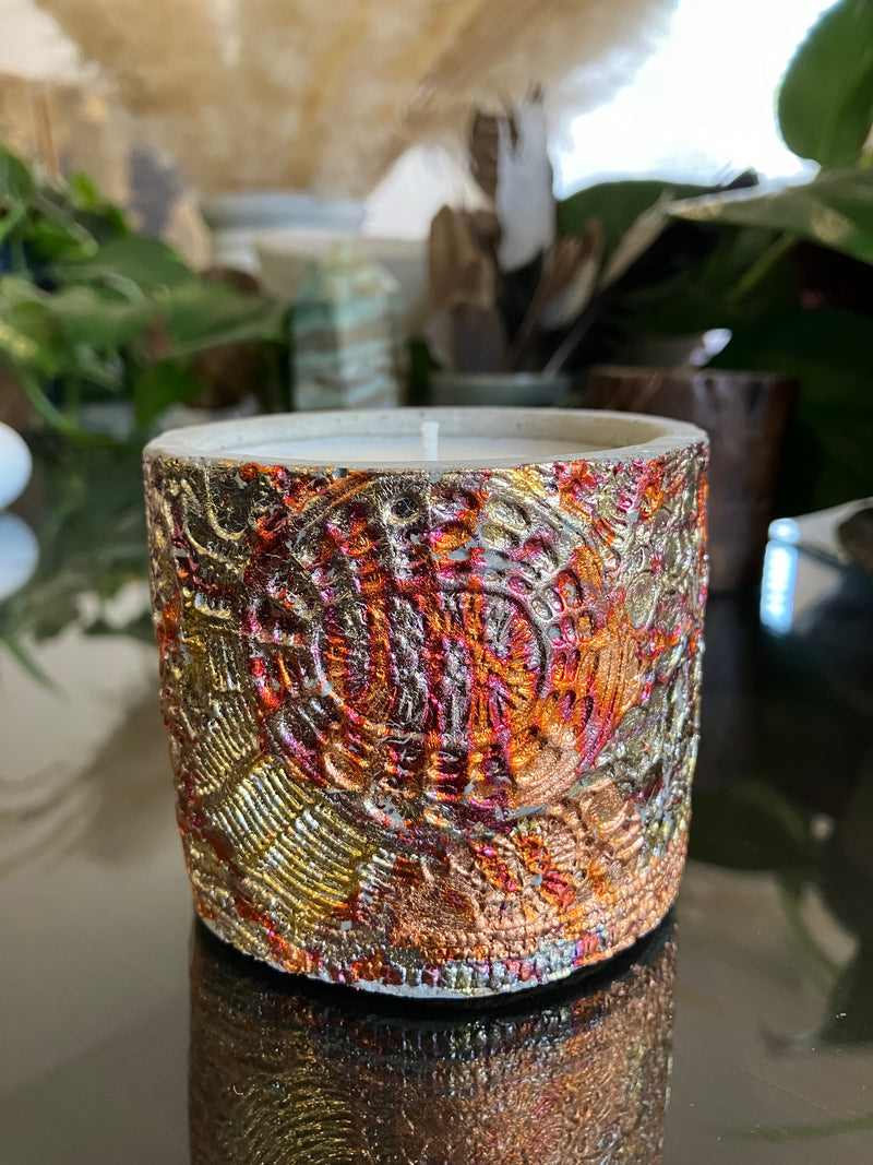 . 6 Ounce Fossil Pot in Multicolor Metallic Foil - Fresh Linen Scented - Handmade 100% Natural Soy Candle