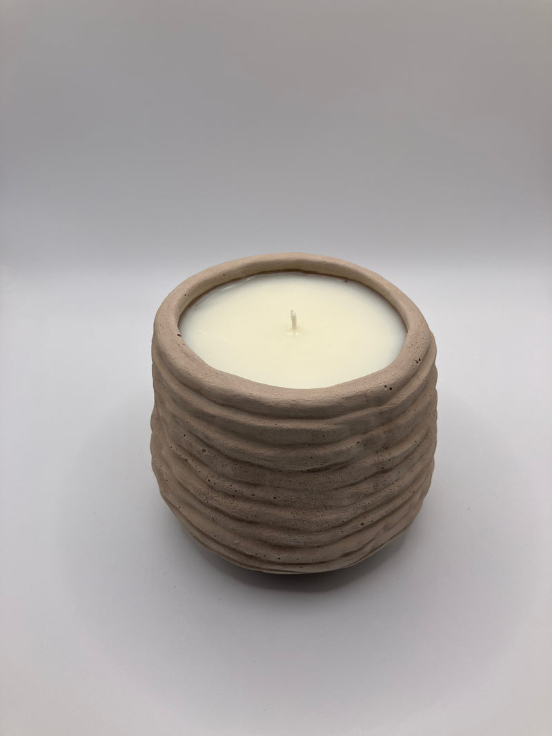 Rustic Coil Pot - 17 Fluid Ounces - Fresh Cotton Scented - Natural Soy Candle - Tawny Brown